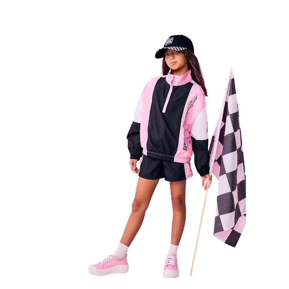 Girl set 7/8 small Windbreaker and shorts